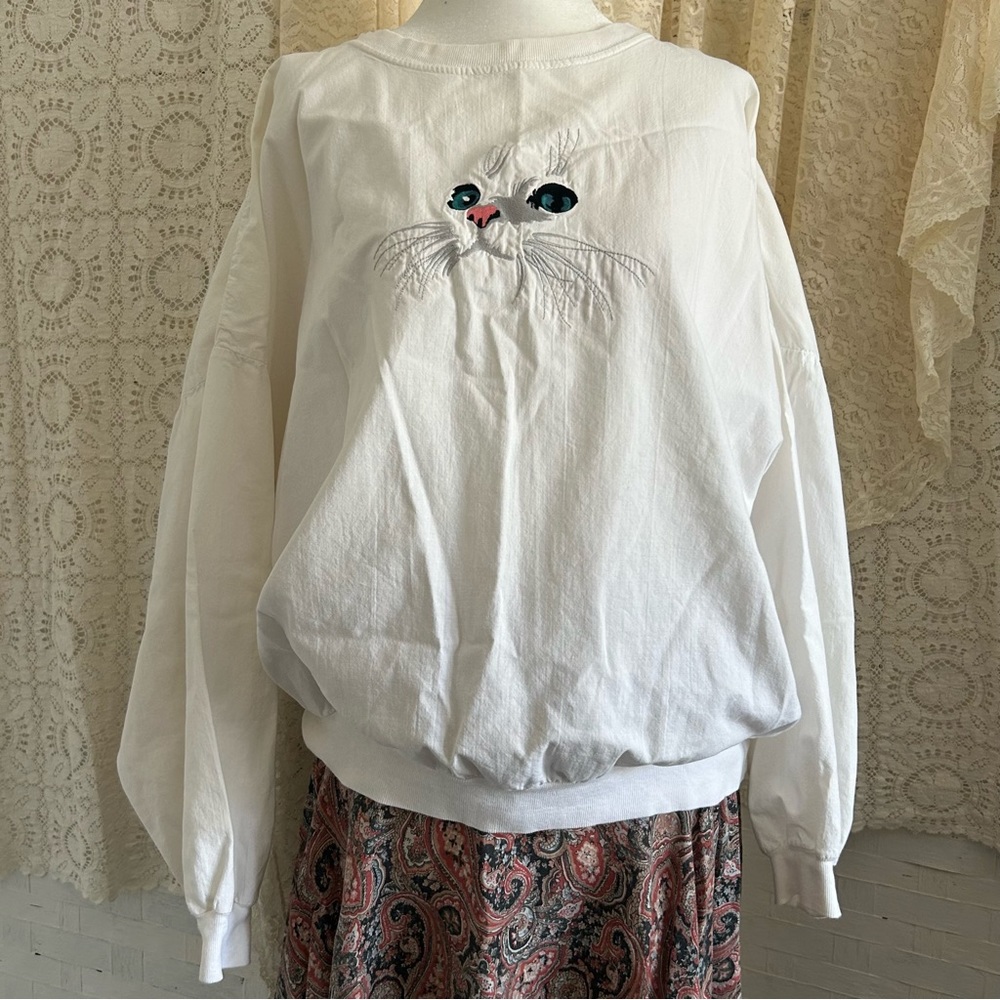 Vintage Cottontops Long Sleeve Cat Embroidered Long Sleeve Top - Picture 1 of 9